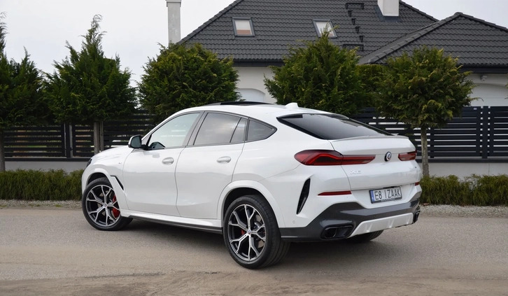 BMW X6 cena 356900 przebieg: 39000, rok produkcji 2022 z Włocławek małe 631